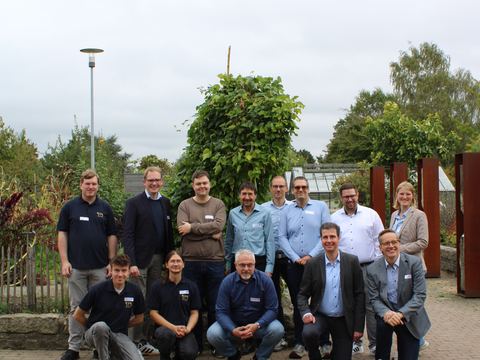 Gruppenfoto des Konsortiums